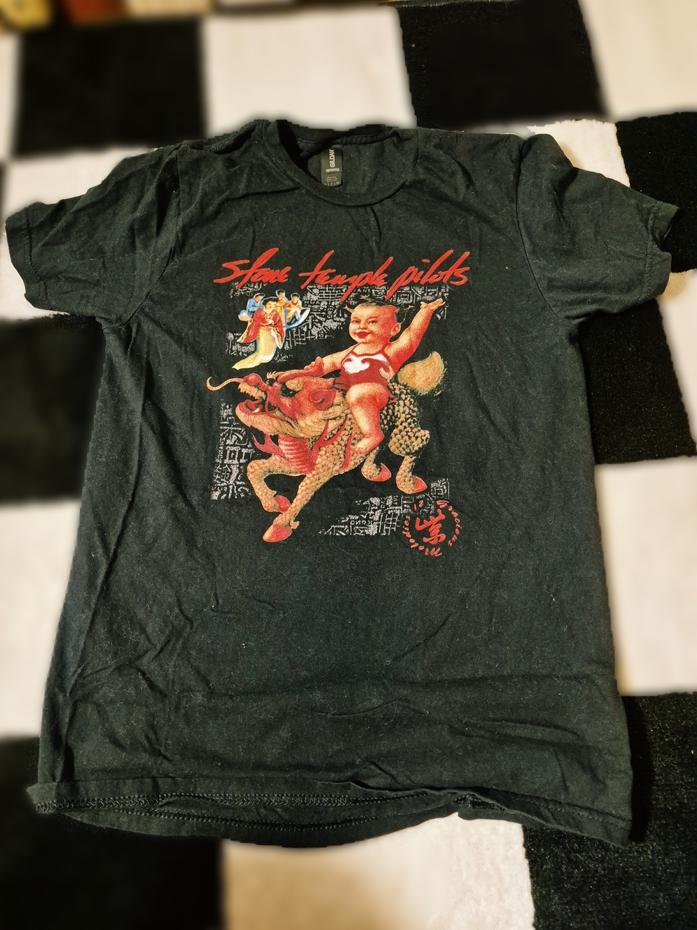 Graphic Tee Bundle - Picture 3 of 7